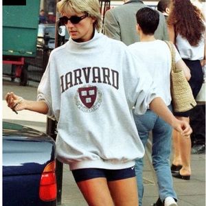 Harvard sweat shirt like princess Diana.